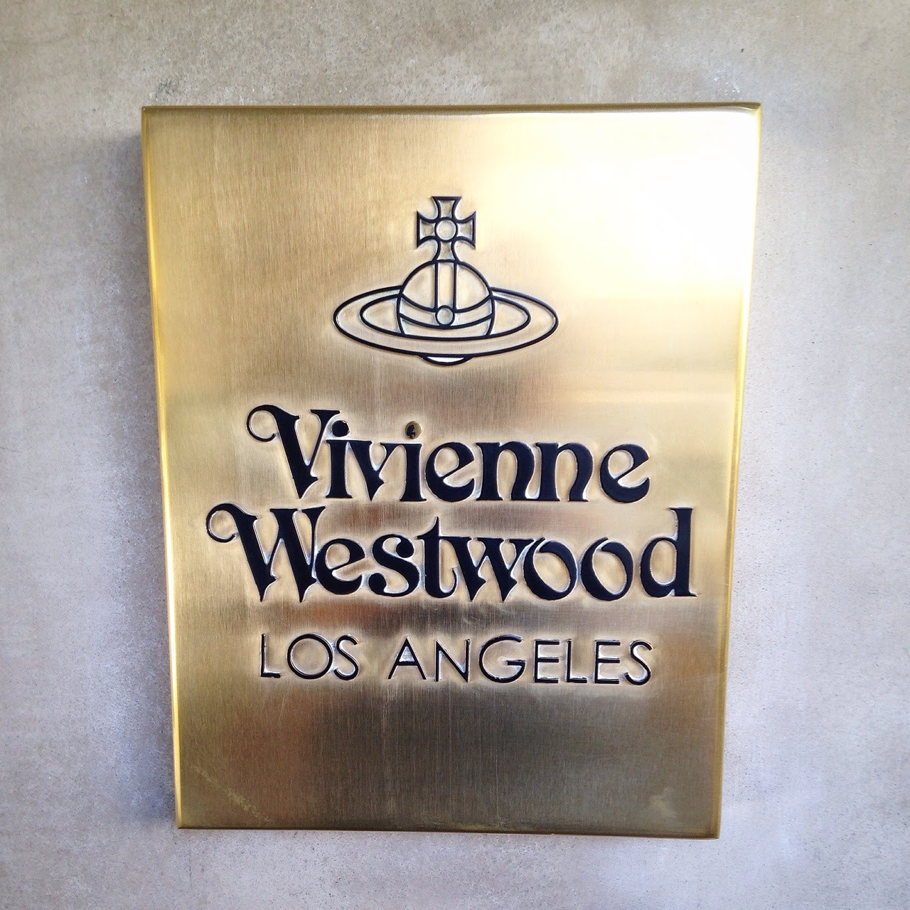 Jongeres 最新 Vivienne Westwood 壁紙