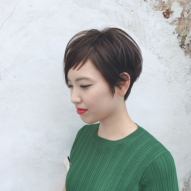 ショート 女性 人気 Keto Alavidze
