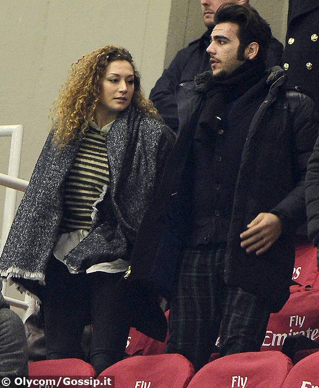 Chi sono le fidanzate dei ragazzi de il volo? Ignazio Boschetto Di Il Volo A San Siro Con La Fidanzata Alessandra Di Marzo Gossip It