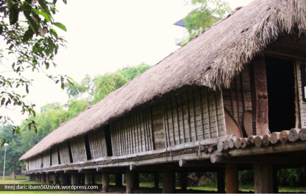 Gambar Rumah Panjang  Di Sarawak Sebuah Lagi Rumah  