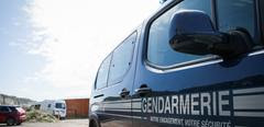 A photograph shows a French Gendarmerie vehicle parked on the beach of Saint-Jouin-Bruneval, near Le Havre and Etretat, northwestern France, on July 5, 2023. According to reports from the public prosecutor's office of Le Havre on July 5, 2023, some 20 kilogrammes of cocaine has been discovered on the beach of Saint-Jouin-Bruneval since July 1. (Photo by LOU BENOIST / AFP)