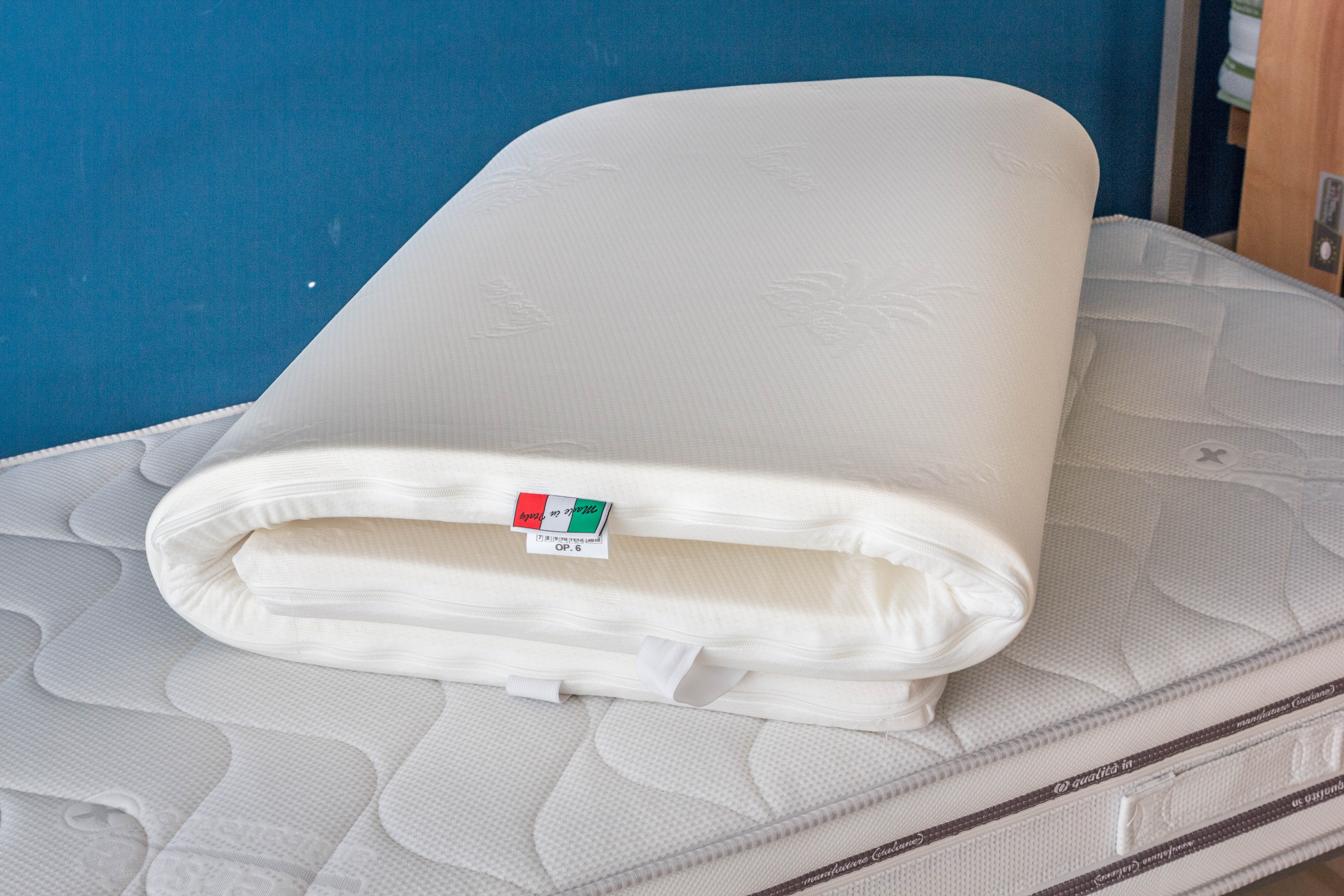 Acquista online materassi, cuscini e letti con qualità e sicurezza. Materassi Sottili I Migliori Da Mettere Sopra Il Materasso O Per Il Divano Letto
