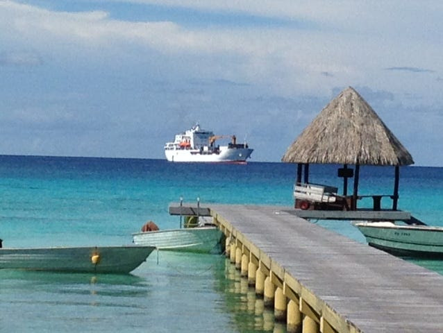 You expect shipboard Internet access on a passenger freighter in French Polynesia? Forget about it.