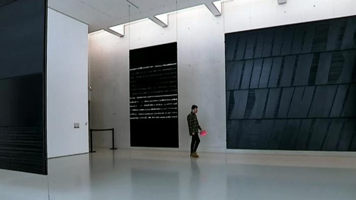 Pour le centenaire de Pierre Soulages, le musée Fabre de Montpellier enrichit son exposition en hommage au maître de l' "outrenoir".