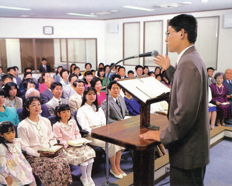 イメージカタログ トップ 100 エホバ の 証人 服装