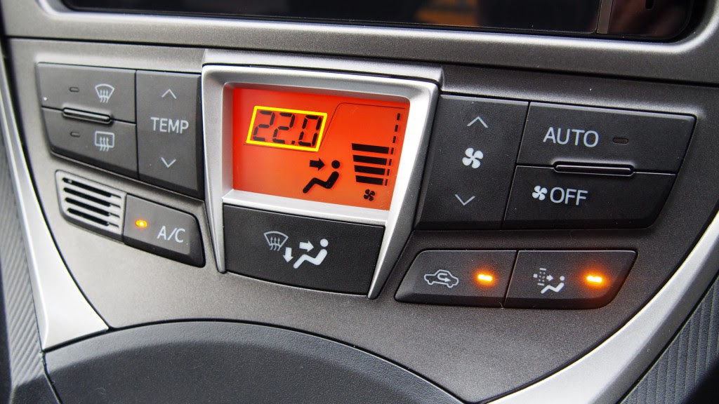車 暖房 付け方 タント Kuruma