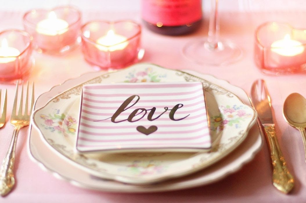 Partecipazione primo anniversario matrimonio : Anniversari Di Matrimonio Nomi E Significato Per Ogni Anno Di Nozze Scrapsa Cake Topper Designer