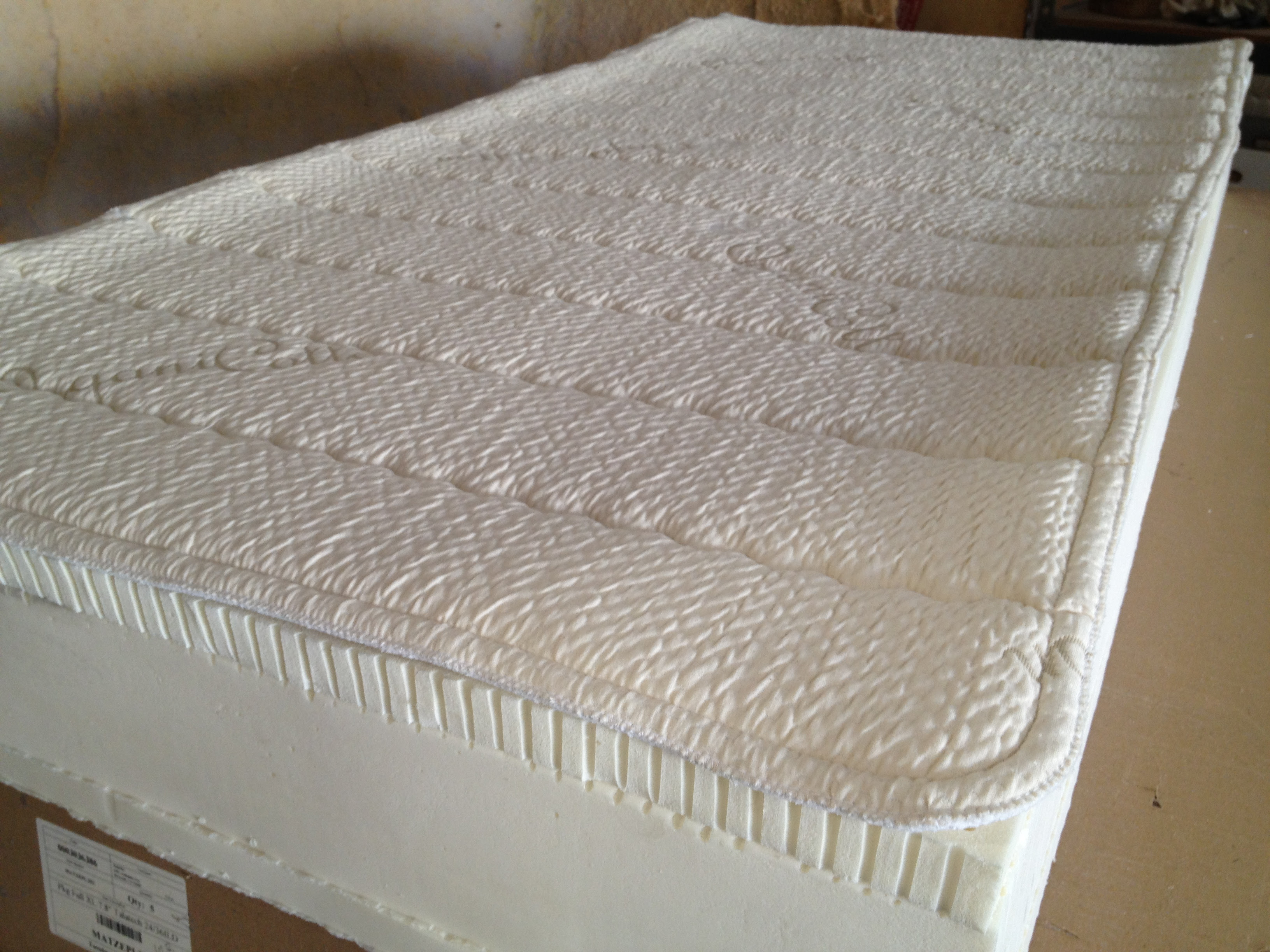 A normal bed mattress is made from a mix of cotton and also foam, both of which include numerous chemicals that are being released into the setting of your. 100 Pure Certified Organic Wool And Cotton