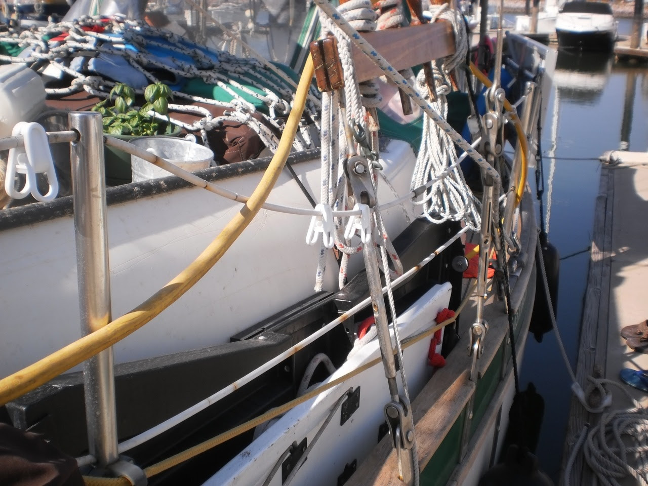 Boat Ihsan: Get Diy sailboat lifelines