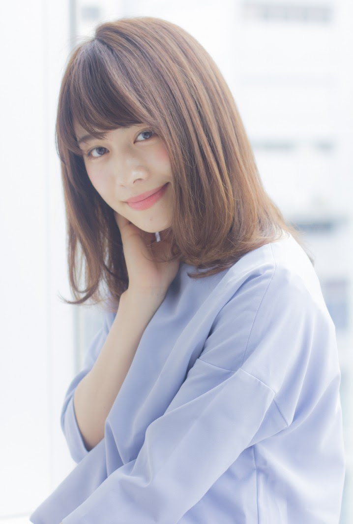 大学生 髪型 ストレート