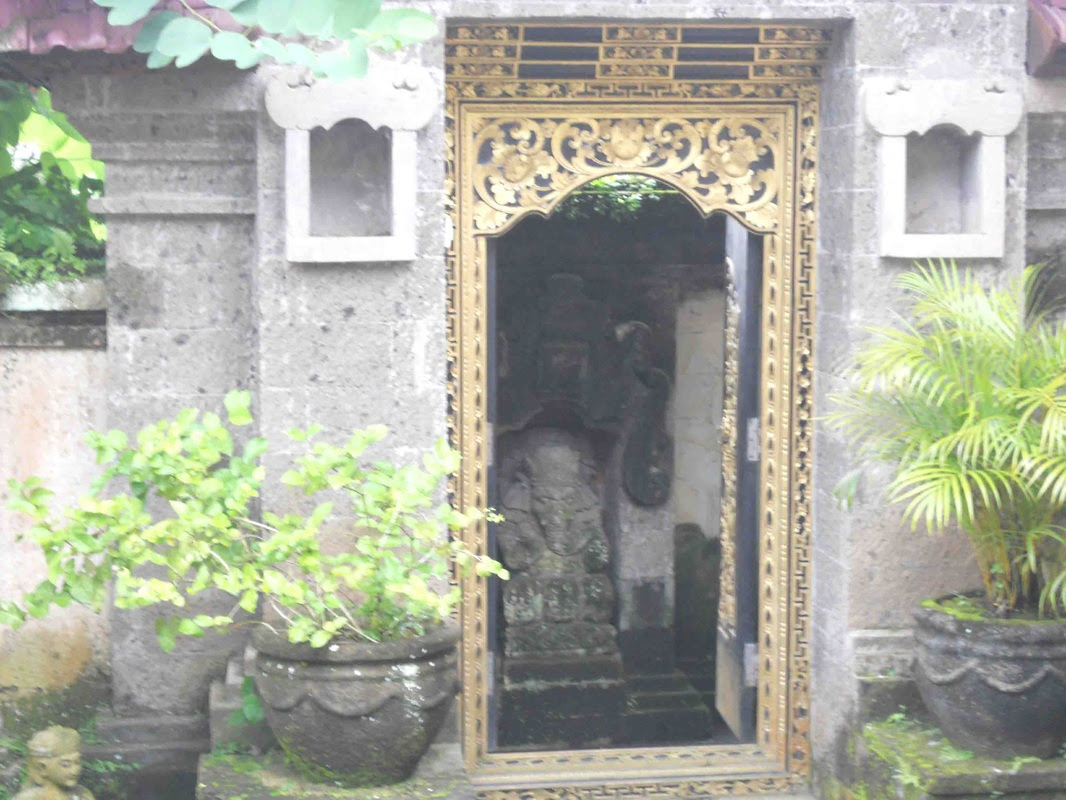 Model Pagar Rumah  Stil Bali Desain Rumah  Minimalis 