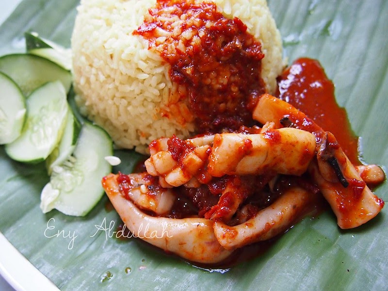 Nasi Lemak Sotong Tergolek lagi!!