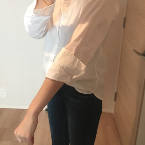 これまでで最高のシャツ 袖 まくり方 女性 人気のファッションスタイル