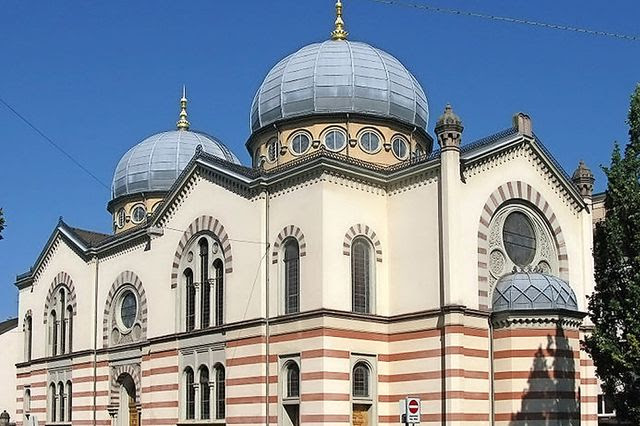 Eine öffentlich-rechtlich anerkannte Schweizer Religionsgemeinschaft. Die Synagoge in Basel.