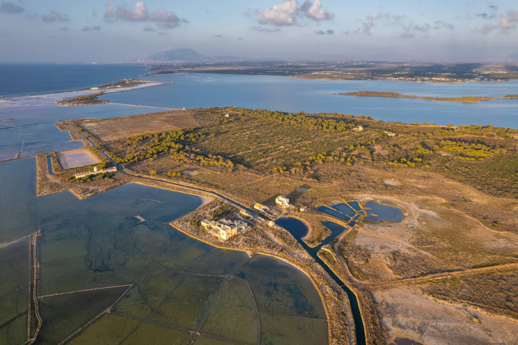 Imagen  - Una increíble isla privada de Sicilia, conocida por el agua rosa, en venta por 10 millones