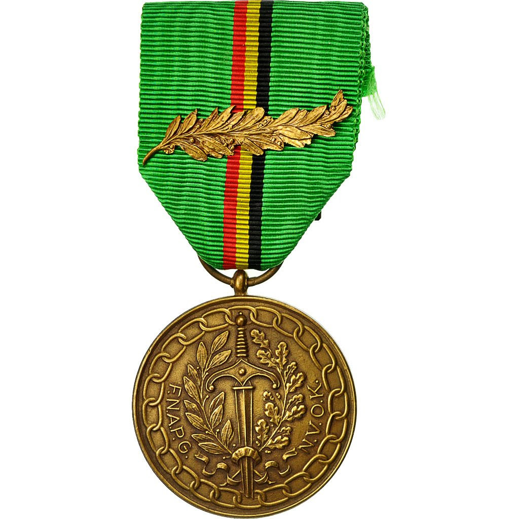 Si wout van aert et matthias casse ont décroché les deux médailles belges à ce jour, les deux hommes étaient toutefois en mesure de revendiquer l'or. 553027 Belgique Federation Nationale Des Anciens Prisonniers De Guerre Medaille Non Circule Medaille De 16 A 50 Euros Bronze 1914 1918 Comptoir Des Monnaies Numismatique