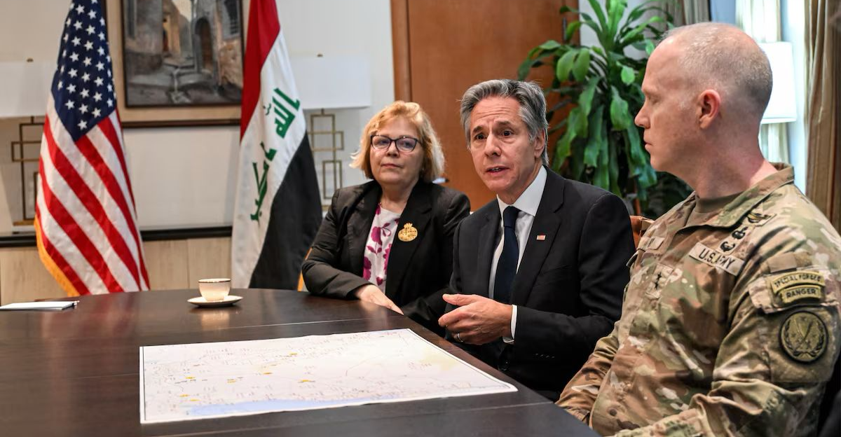 What is the secret of the map? Blinken receives a US military briefing regarding Iraq and Syria