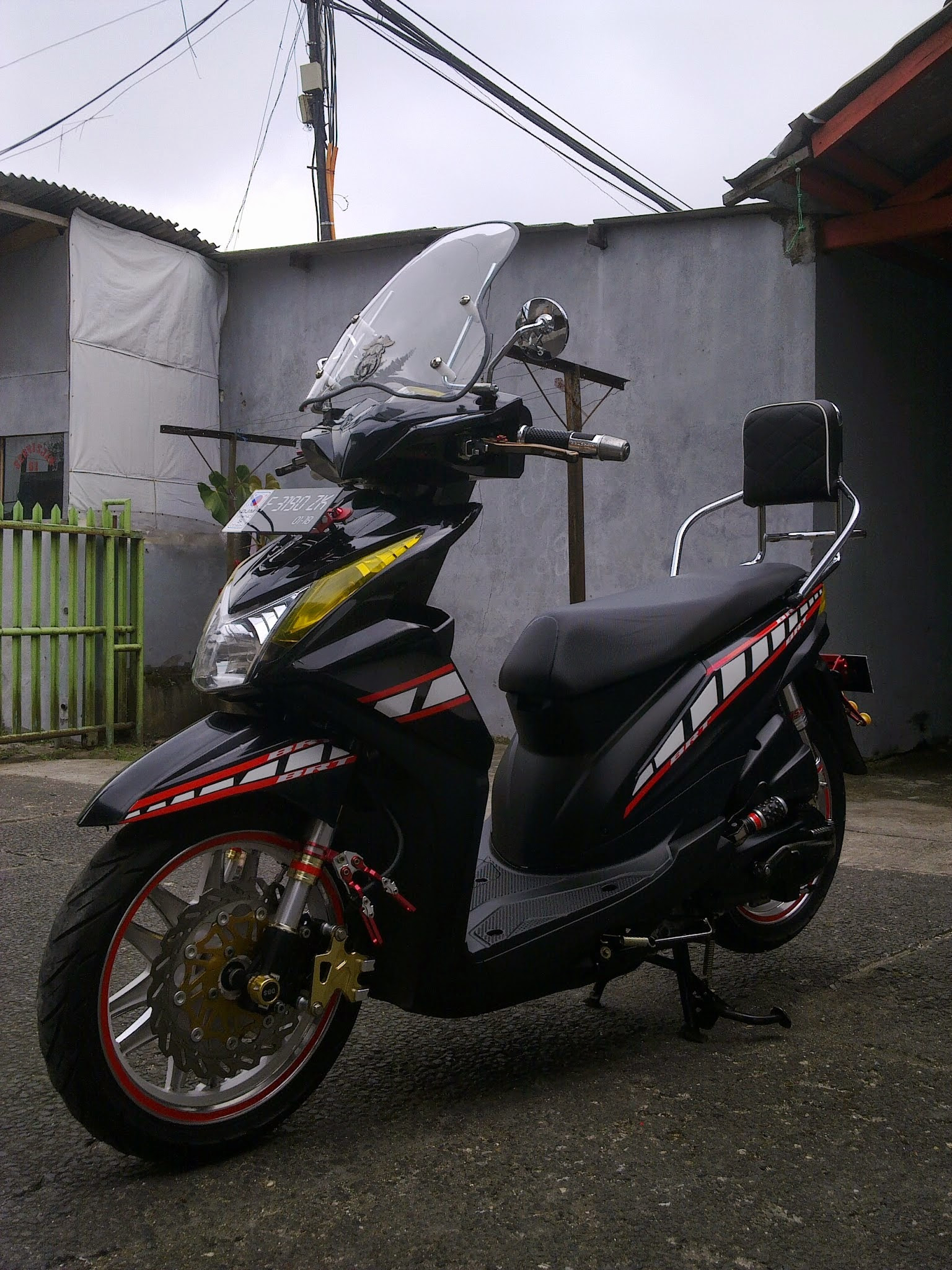 Modifikasi Motor Beat Fi Ring 14 Otosarjana