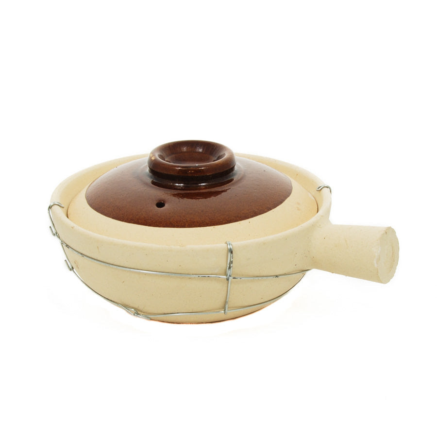 They take in the flavor of food and its safe for use over a charcoal fire. Chinese Clay Pot Buy Online At Sous Chef Uk