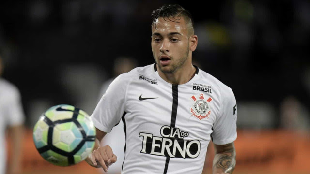 Corinthians se acerta com Shakhtar para renovar empréstimo de Maycon