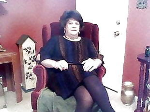 Travestiti mature oma mature tube from y.stepmomstube.com. Travestiti Vecchi Mature Moms Tv