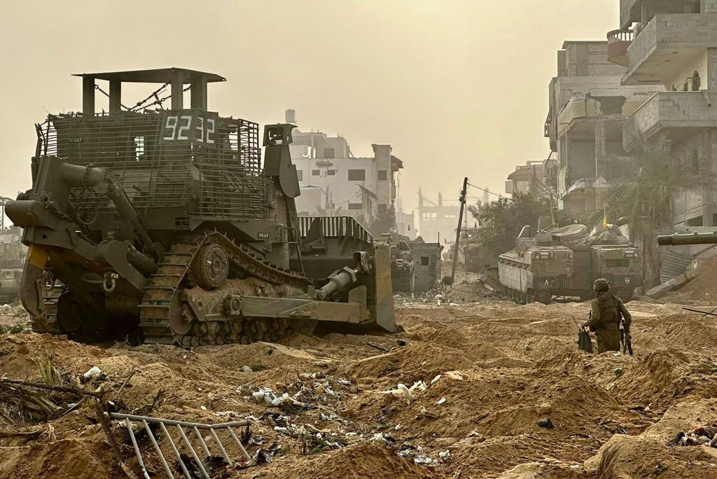 IDF_D9R_bulldozer_-_Swords_of_Iron_-_2023-11-02