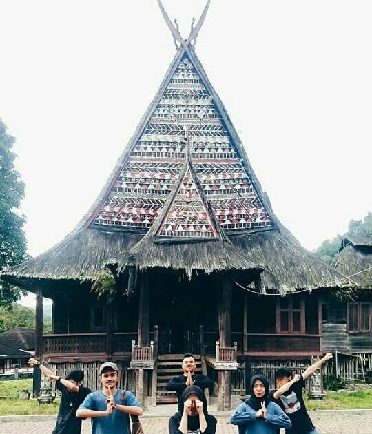  Sketsa  Rumah  Adat Batak Mandailing Rumah  Bolon  Rumah  