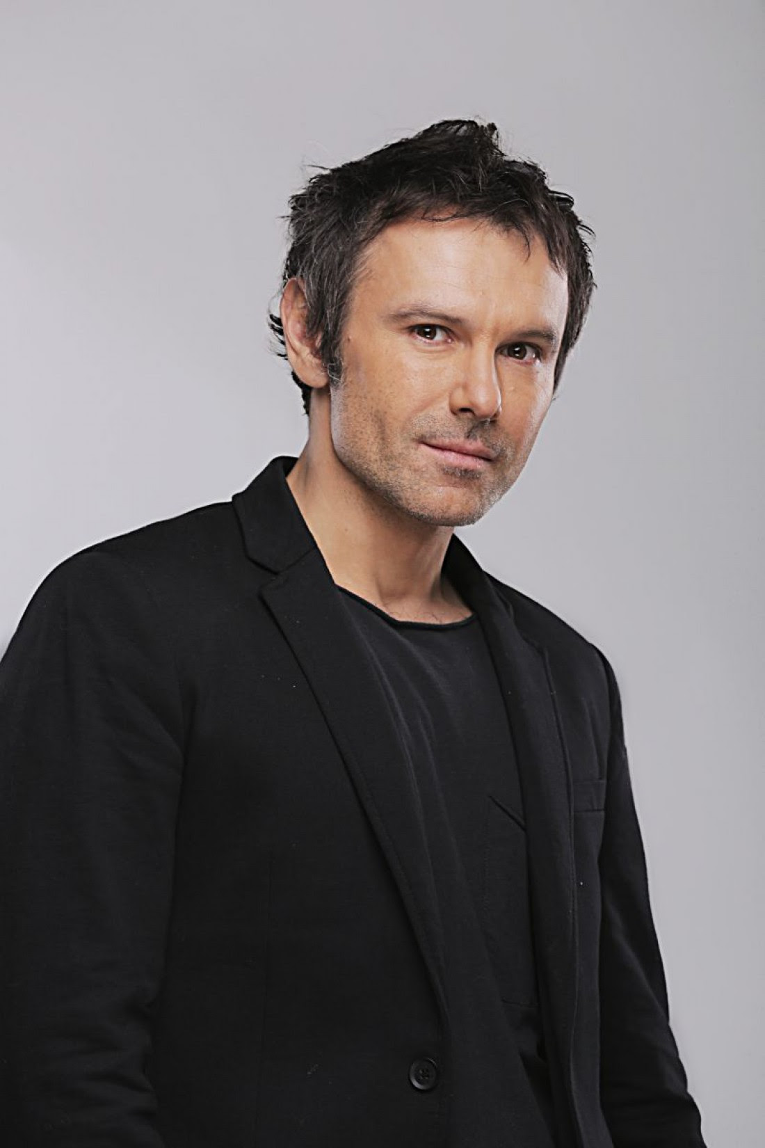 Знову, заплети (у свої коси ніч), де я_ и еще 12 песен. Vakarchuk Posvyatil Odnu Iz Pesen Novogo Alboma Pogibshemu Skryabinu Zvezdy I Znamenitosti Shou Biznesa Novosti Iz Zhizni Zvyozd Shou Biznesa Ivona Bigmir Net Ivona Bigmir Net