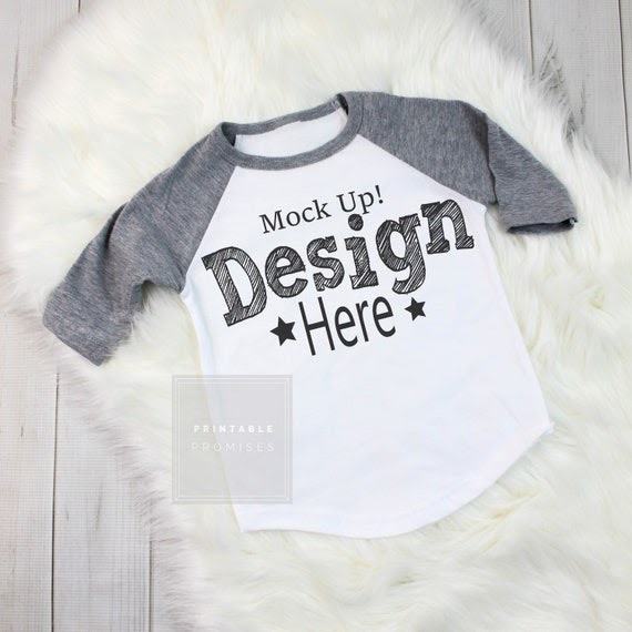 Download Youth Grey Raglan Mock Up T-Shirt Mock Up - Mockup PSD for ...