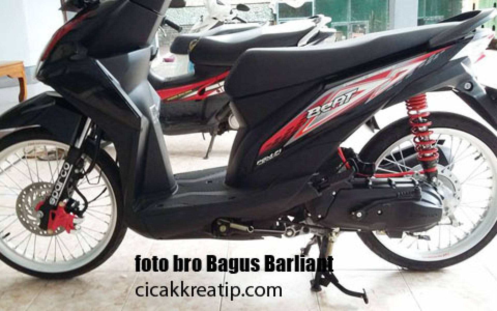 Modifikasi Motor Honda Beat Fi Warna Hitam Terbaik