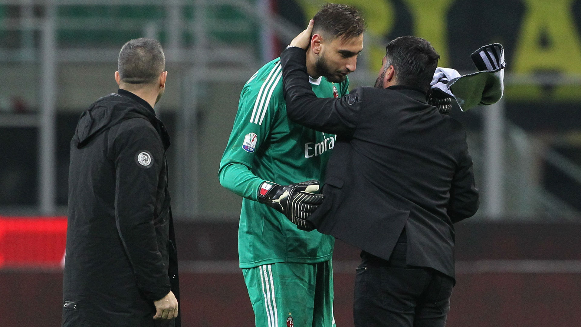Gianluigi donnarumma (castellammare di stabia, italia, 25 de febrero de 1999) es un futbolista italiano, juega. Gattuso Donnarumma Shaken By Abuse From Ac Milan Fans