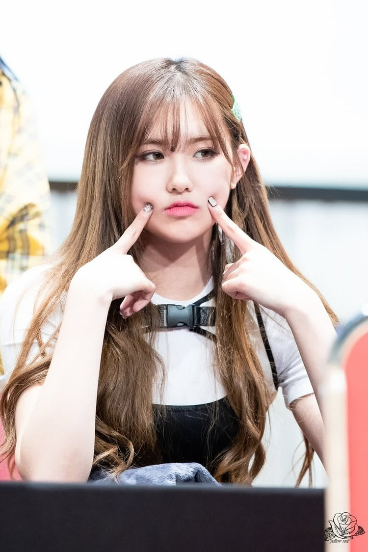 55 kg (121 lbs) blood type: Aisha Everglow Foto 42837559 Fanpop Page 34