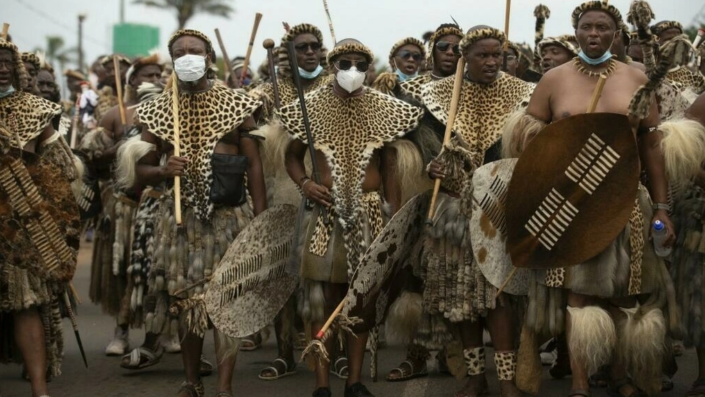 An African judge approves ascension to the Zulu throne.