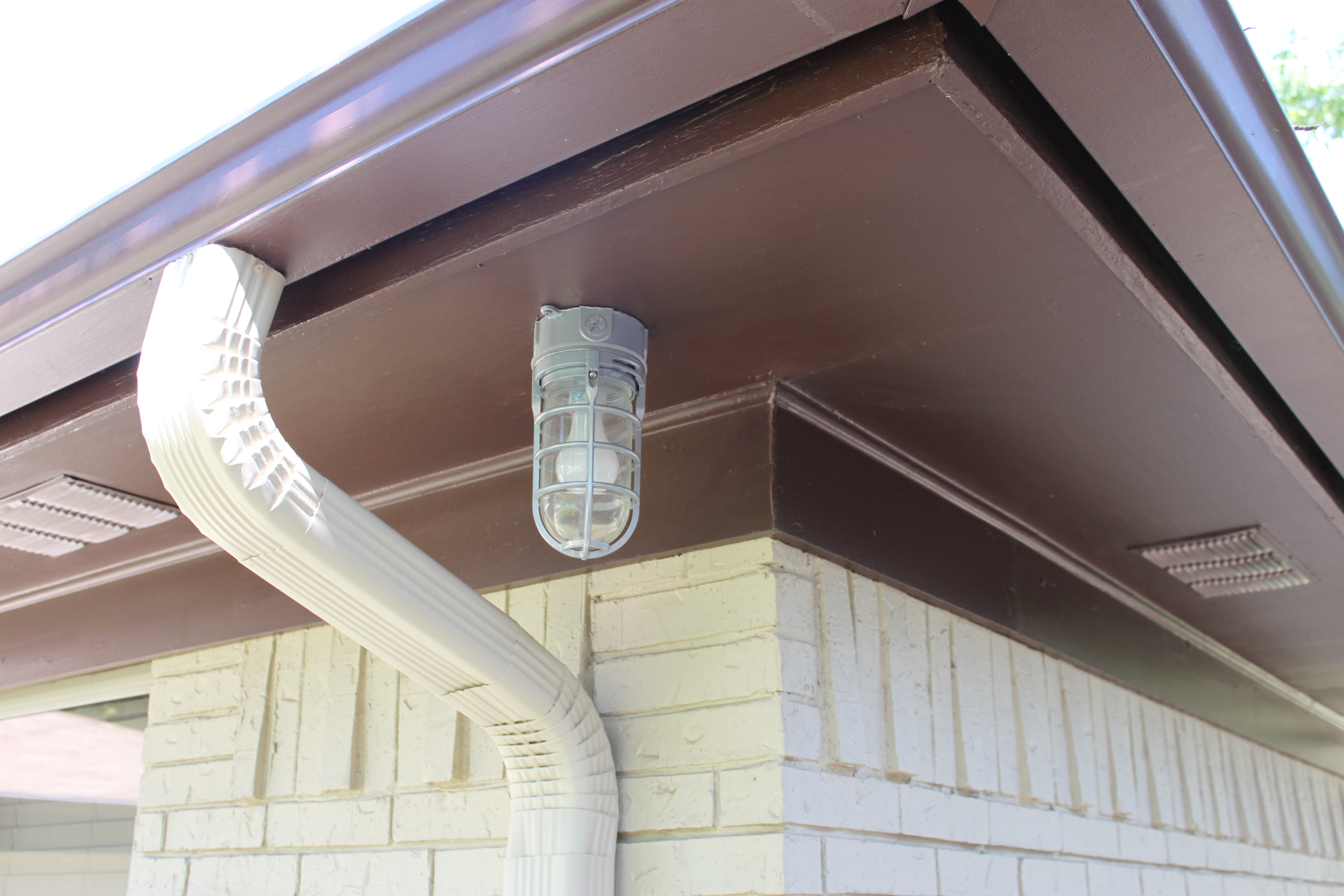 Outdoor Lighting Under Eaves Decor Kitchens and Interiors