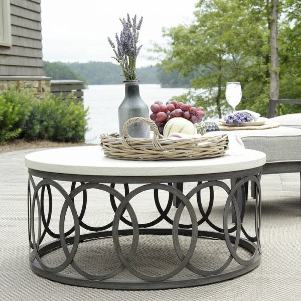 This stunning designs outdoor coffee table is manufactured from tough and durable steel and. 51 Outdoor Coffee Tables To Center Your Stylish Patio Arrangement