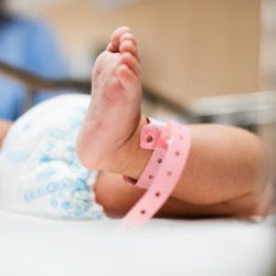 baby cc unsplash x
