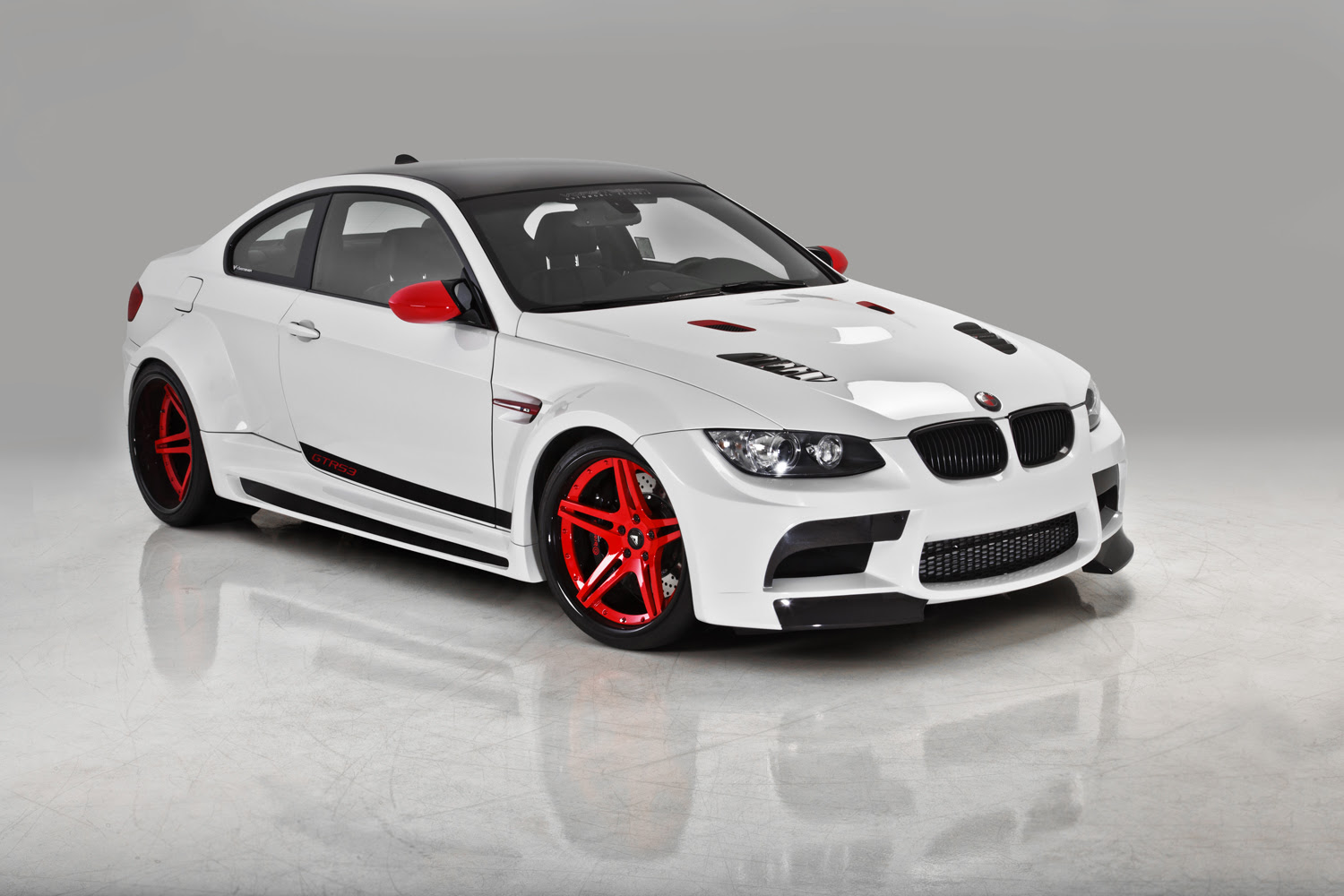 Modifikasi Mobil Bmw M3 Gtr Modif R