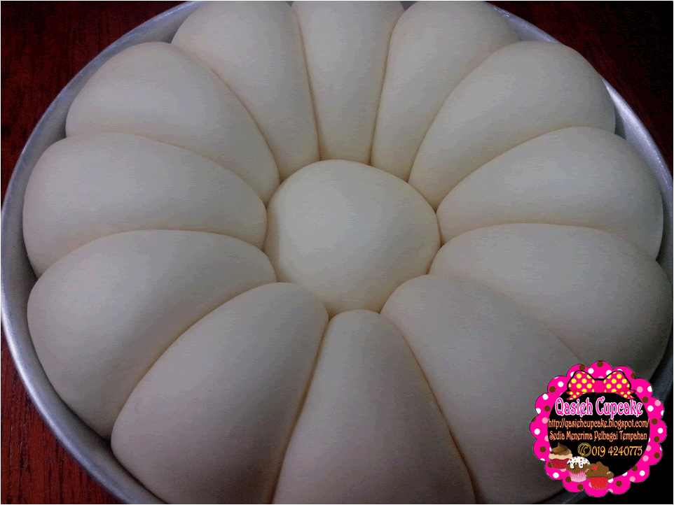 Qasieh Cupcake ♥: Resepi Roti Loyang