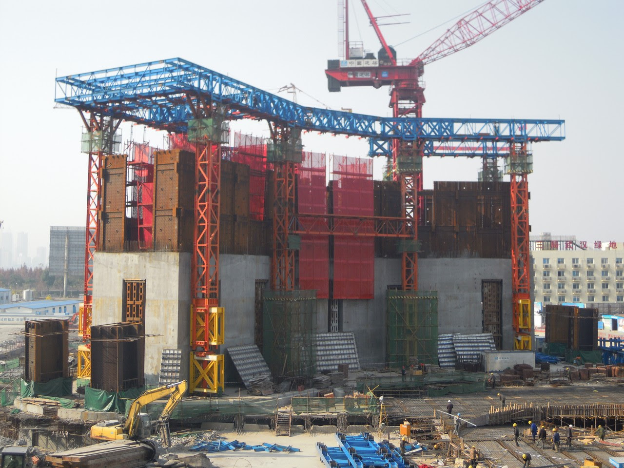 Wuhan greenland center has been started to built in 2012 till now it is under constrcuted. Wuhan Greenland Center 476m 1560ft 97 Fl T O Page 52 Skyscrapercity