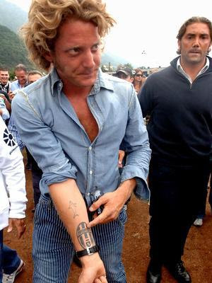 Fiat heir lapo elkann's home in milan. Lapo Elkann Page 3 Styleforum