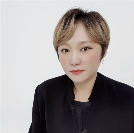 Jul 15, 2021 · 사실 성룡 본인이 청춘만화에서 성룡 팬으로 나온 권상우를 눈여겨봤다가, 이후 자신의 영화를 한국에 어필하기 위해 의도적으로 캐스팅한 것도 있을듯. ê¹€í˜„ìˆ™ ë‹¤ì´ì–´íŠ¸ íš¨ê³¼ ì‚´ ë¹ ì§€ê³  ë¯¸ëª¨ ë¦¬ì¦ˆ ê²½ì‹ 