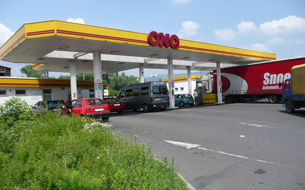 Nicht unwichtig bei der fahrt nach teplice: Tank Ono