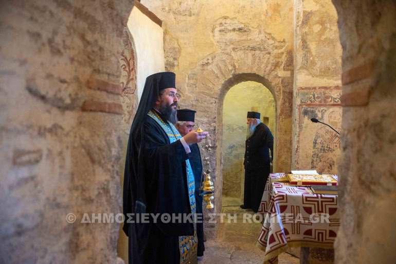 andromonastiro xairetismoi 1