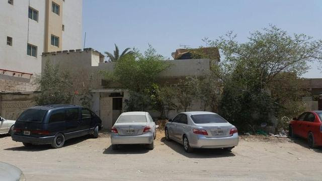 I know of no one in tokyo that has an 8 bedroom house or apartment. 8 Bedroom Villa For Sale In Al Nuaimia Ajman By Lagoon Real Estate Llc