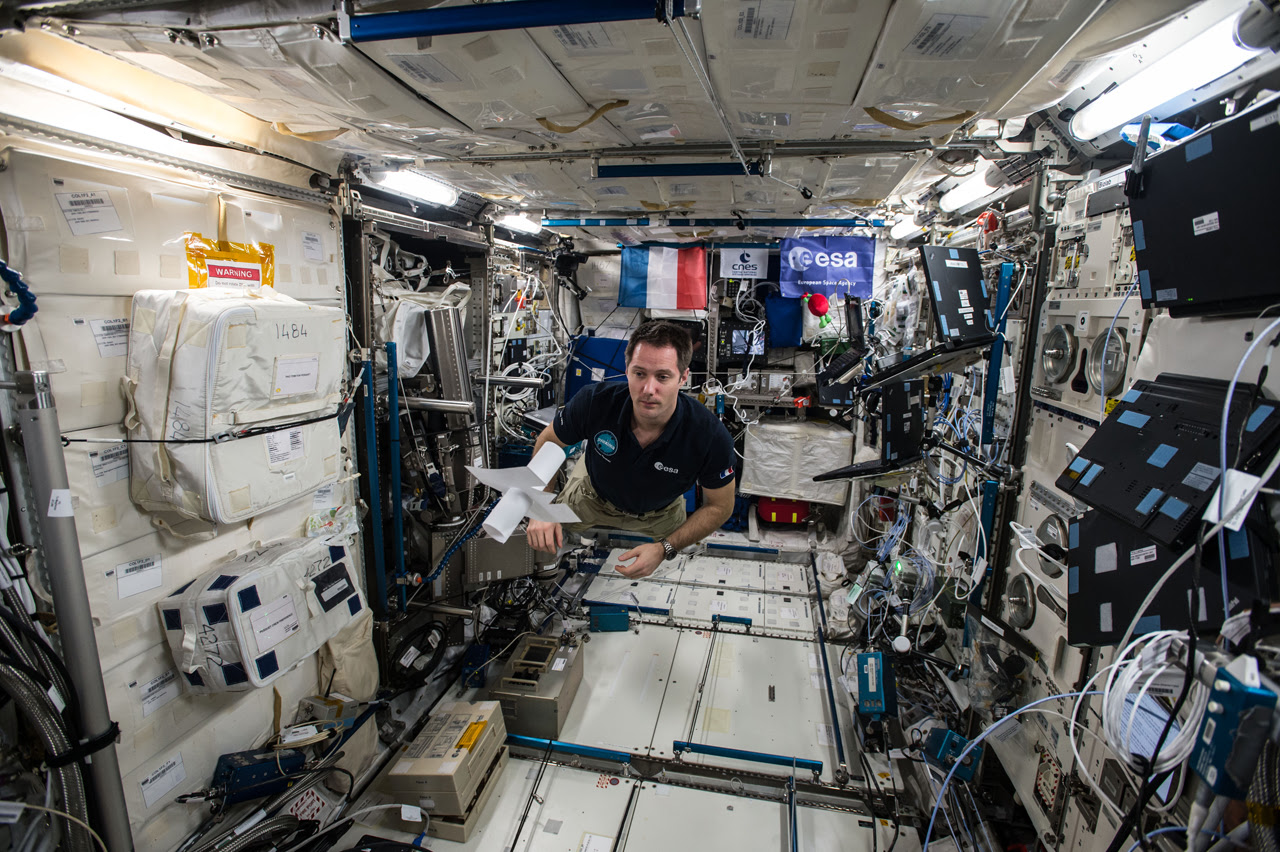 Born 27 february 1978) is a the iss, meaning he would be the third member of the 2009 esa selection group to fly in space twice4. Inner Telescope