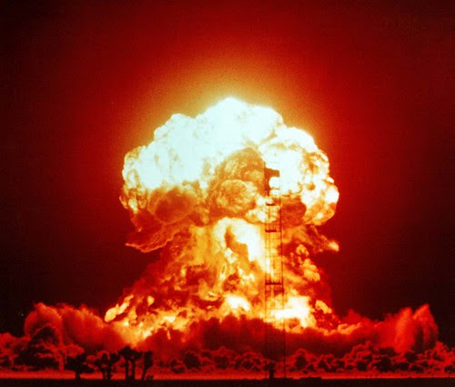 かわいいディズニー画像 50 爆破 爆発 フリー 素材