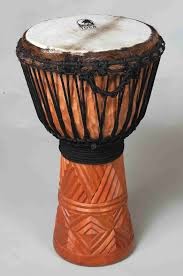 Alat Musik Tradisional Papua Tifa