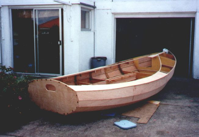 Sailing boat building kits Aplan