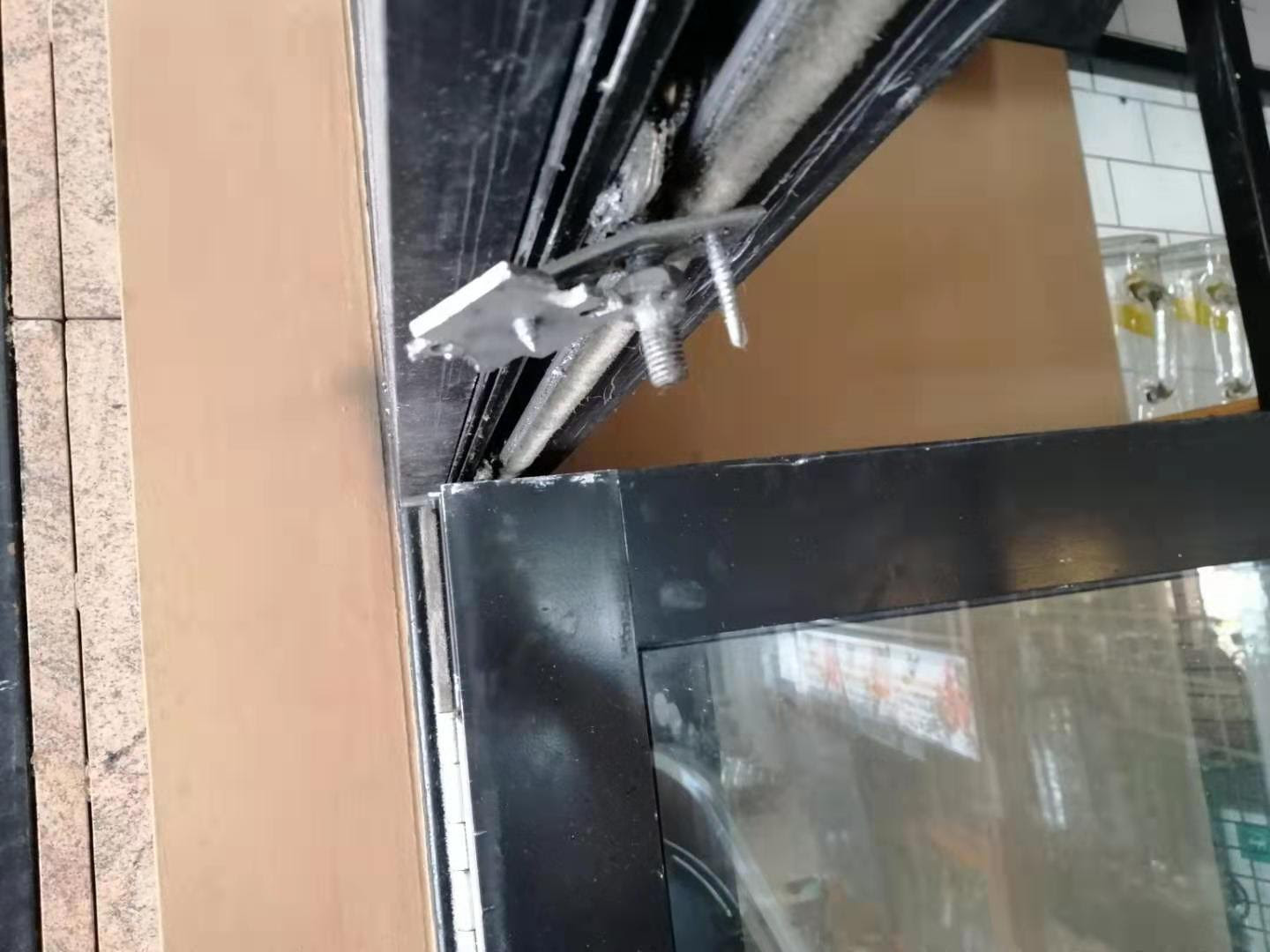 The module belt is attached to tail pulley device, which is equipped with a mechanism to adjust 3. Folding And Sliding Door Repair Services Singapore Door Repair Service