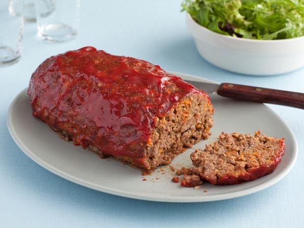 How Long To Bake Meatloaf 325 : The Best Meatloaf Recipe ...